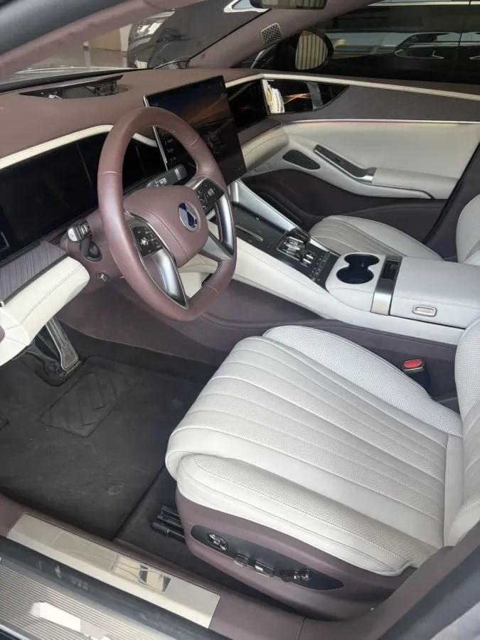 2024 Denza DenzaZ9GT 2.0T 207HP L4 E-CVT PHEV 38.5KWH 201km image 3