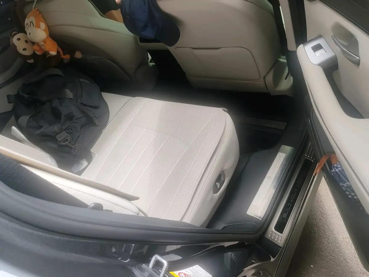 2025 BYD Tang L 1.5T 156HP L4 E-CVT PHEV image 3
