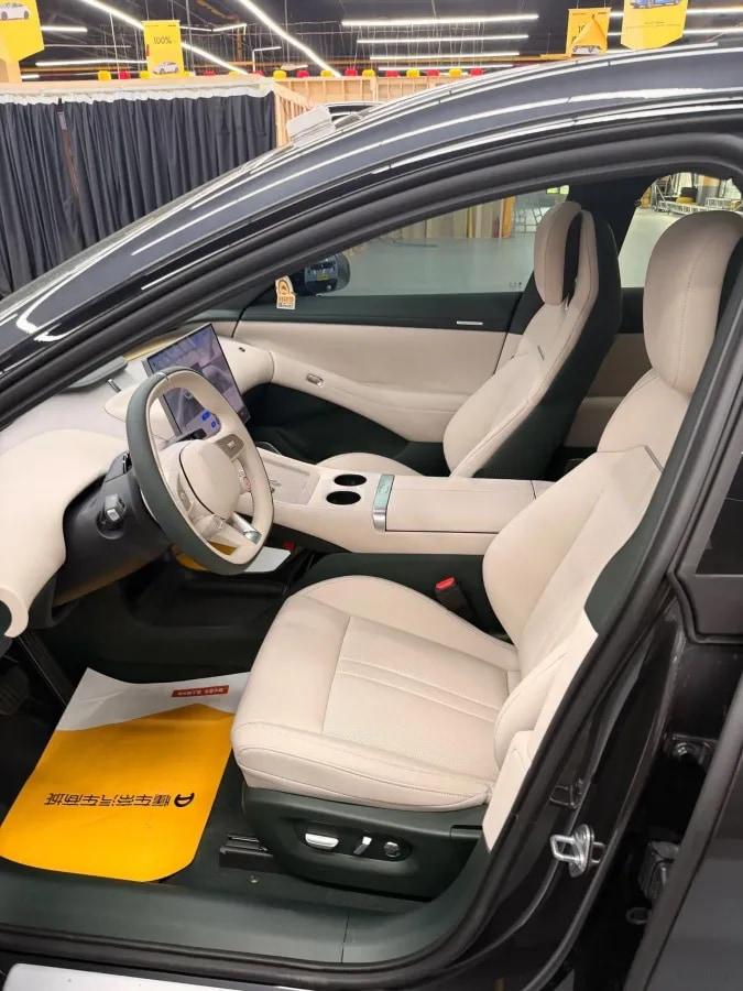 2026 Xiaomi SU7 BEV image 3