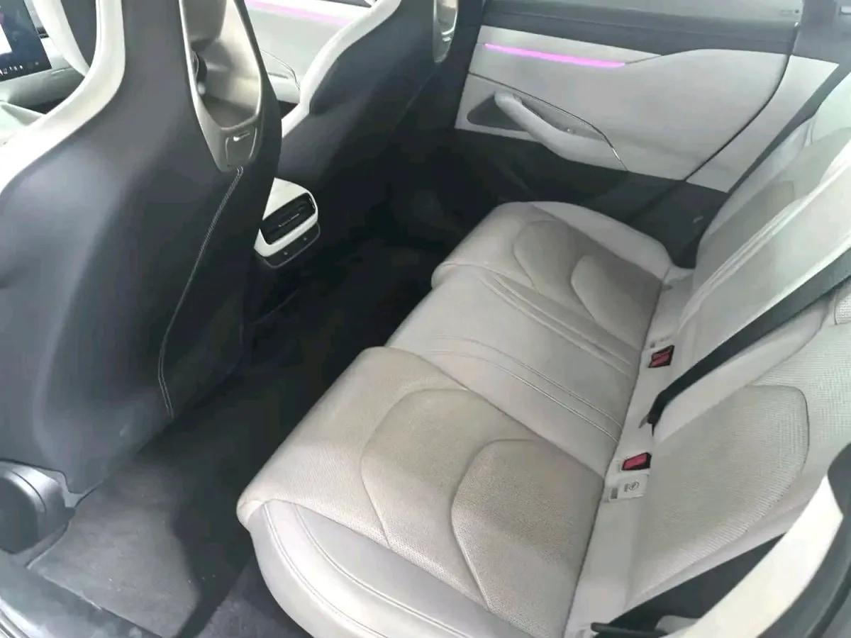 2024 Xiaomi SU7 BEV 101KWH 800km image 3