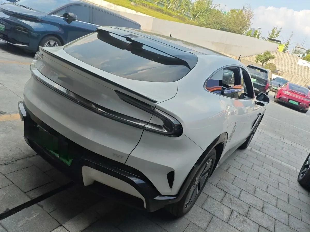2025 Xiaomi YU7 BEV 96.3KWH 835km image 3