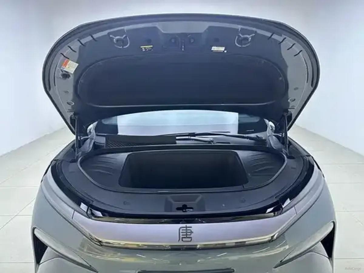 2025 BYD Tang L BEV 100.5KWH 670km image 3