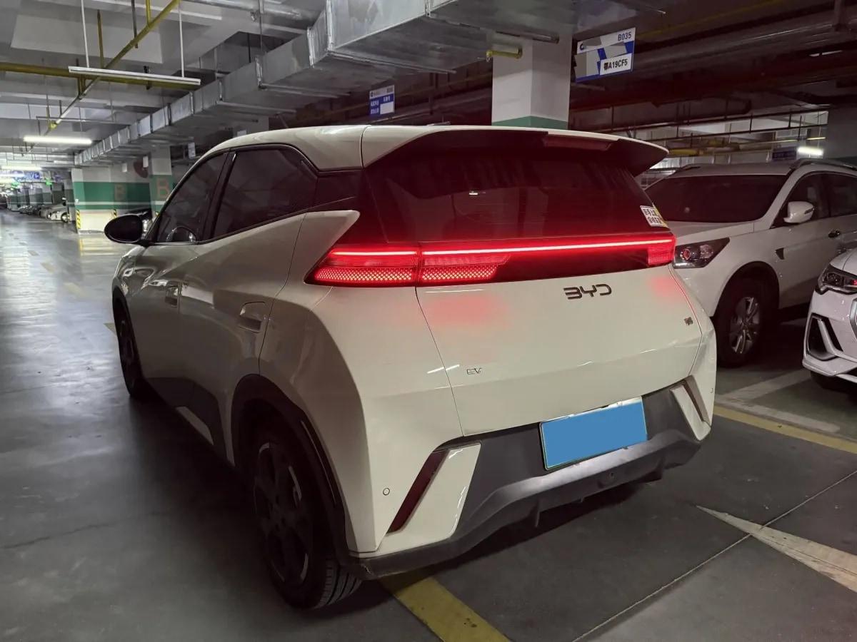 2023 BYD Seagull BEV 38.88KWH 405km image 3