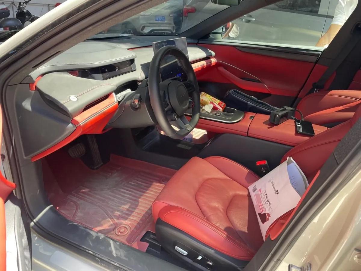 2024 Xiaomi SU7 BEV 73.6KWH 700km image 3