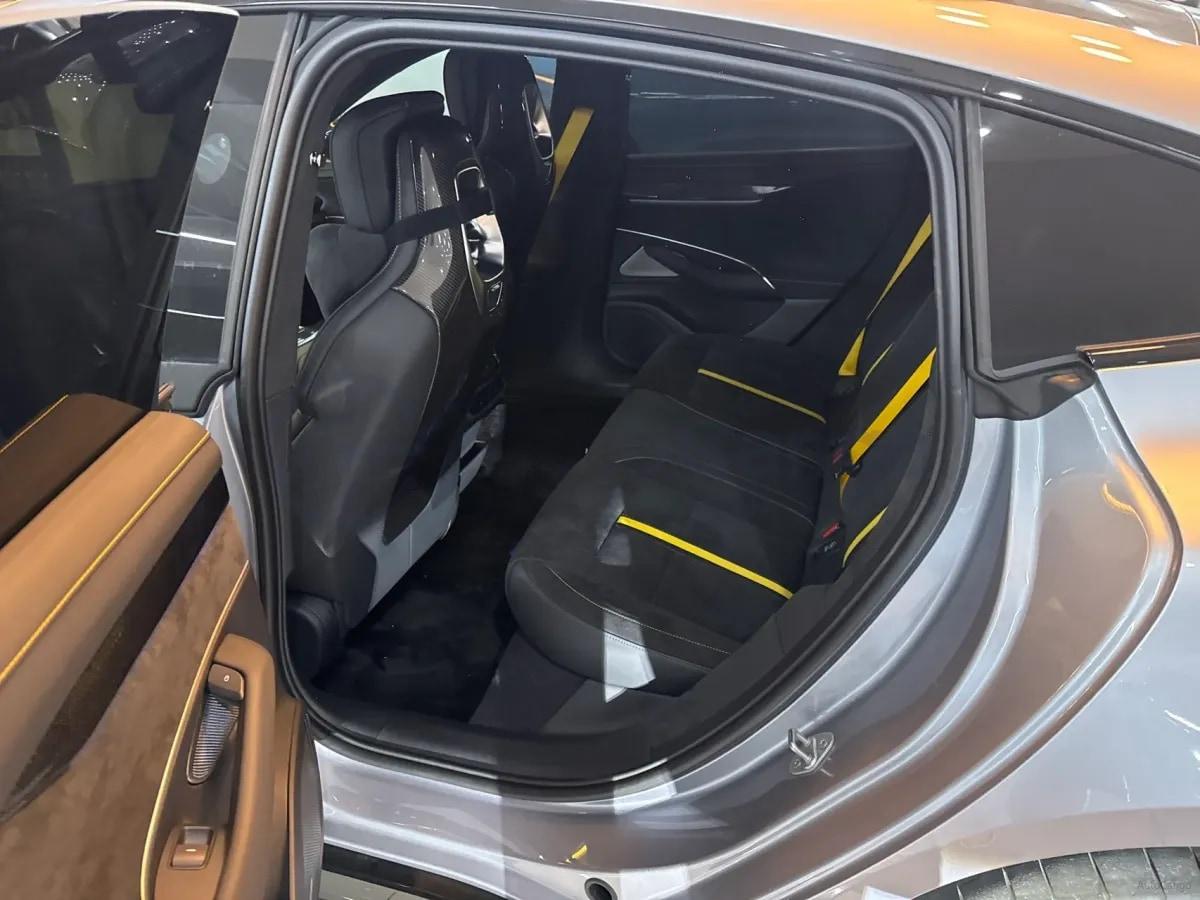 2025 Xiaomi SU7 Ultra BEV 93.7KWH image 3