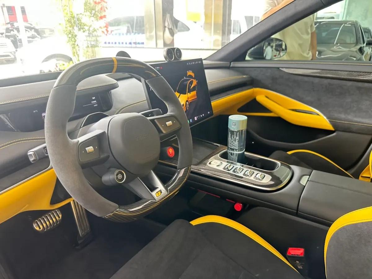 2025 Xiaomi SU7 Ultra BEV 93.7KWH image 3