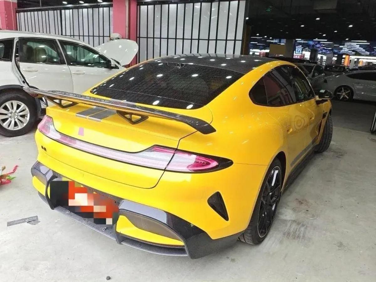 2025 Xiaomi SU7 Ultra BEV 93.7KWH 630km image 3