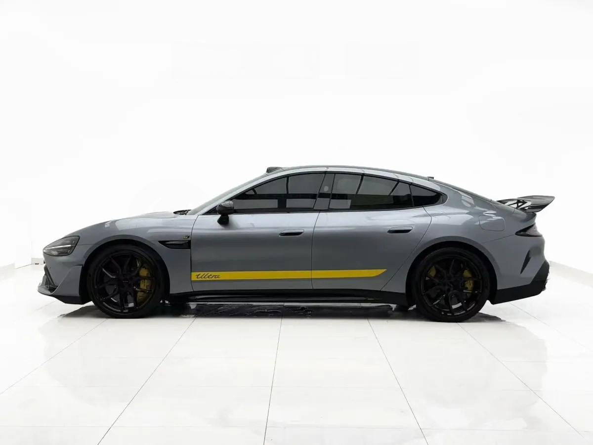 2025 Xiaomi SU7 Ultra BEV 93.7KWH 630km image 3