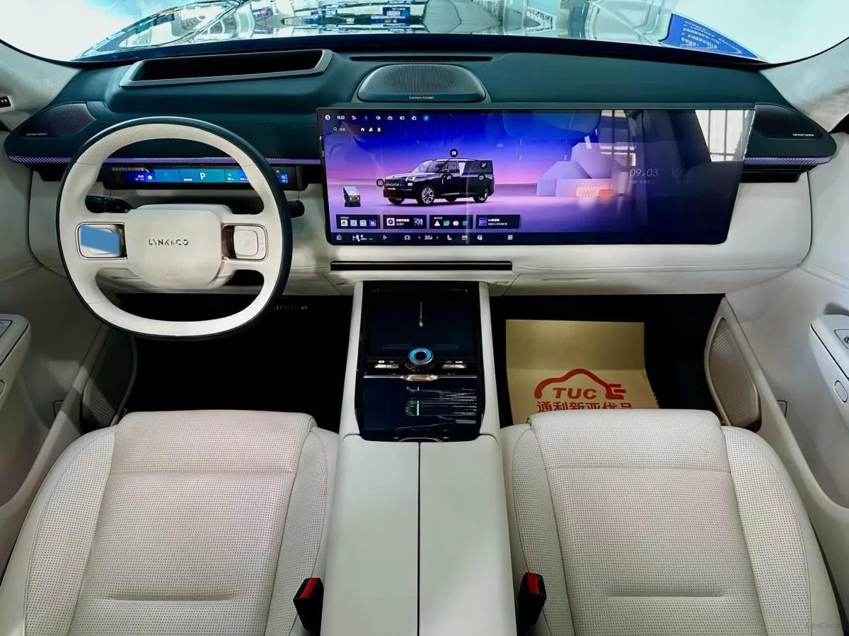 2025 LYNK&CO 900 1.5T 190HP L4 3DHT PHEV 44.85KWH 220km image 3