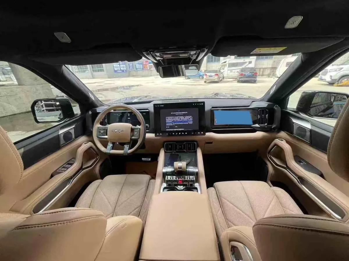 2025 Fang Cheng Bao Bao 8 2.0T 245HP L4 E-CVT PHEV 36.8KWH image 3