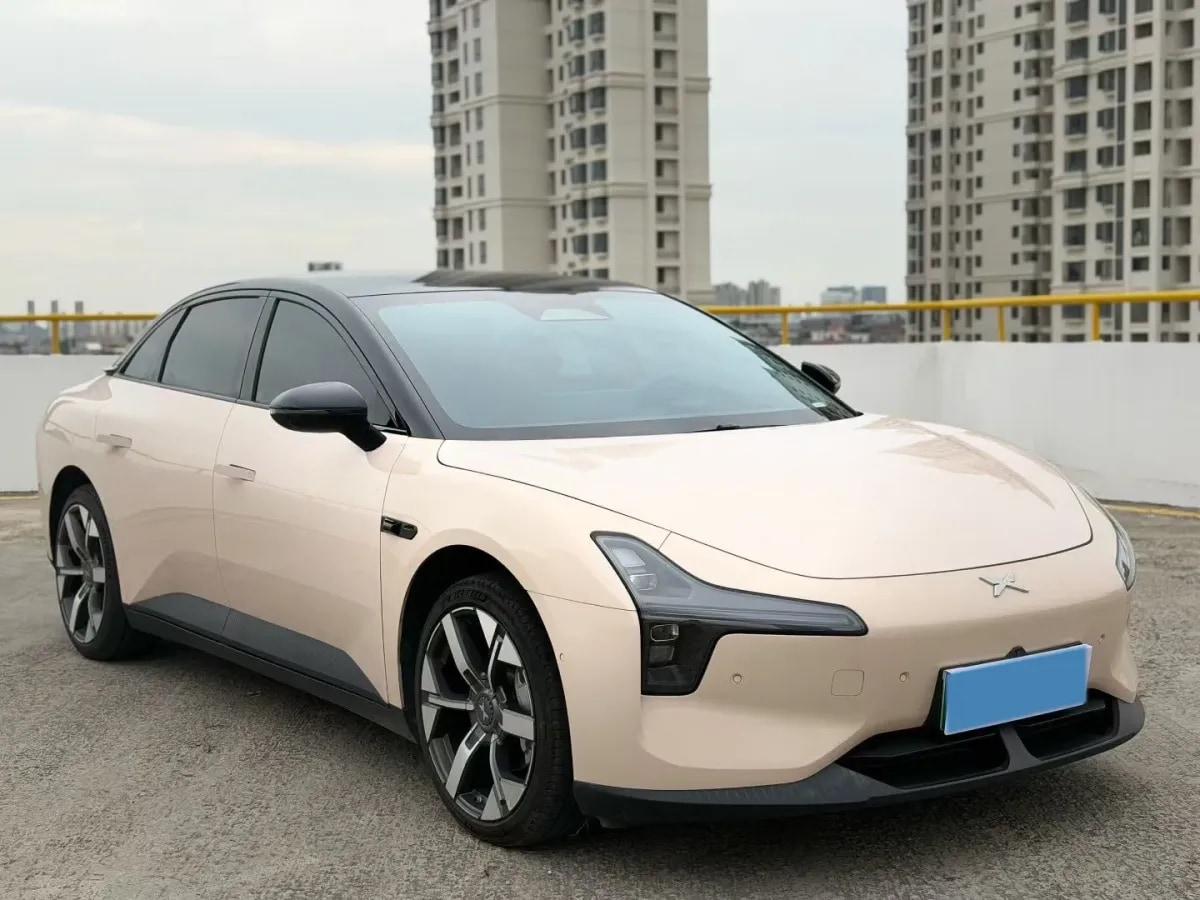 2024 Xpeng MONA M03 BEV 62.2KWH image 3