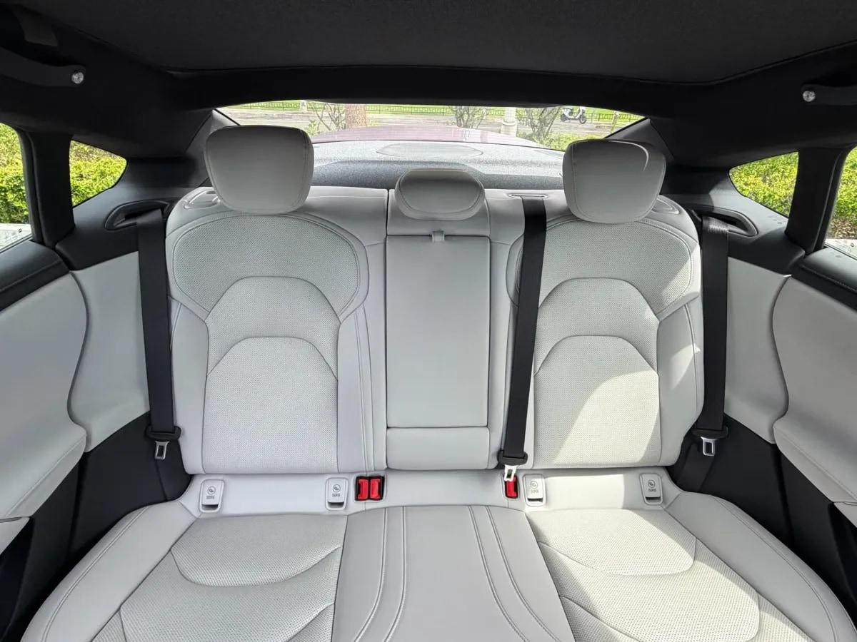 2024 Xiaomi SU7 BEV 101KWH image 3