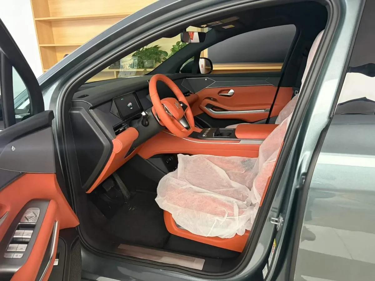2025 BYD Tang L BEV 100.5KWH 600km image 3