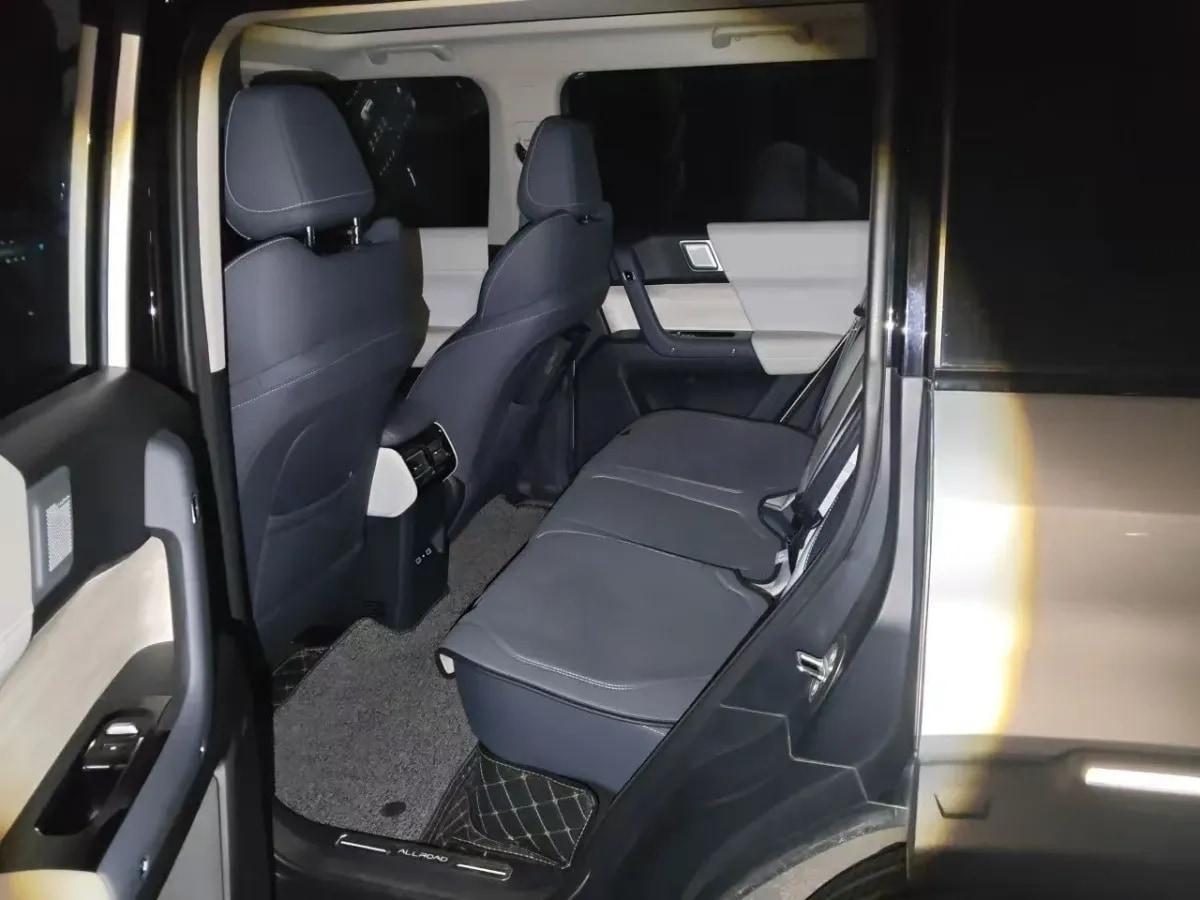 2024 iCAR iCAR 03 BEV 65.69KWH image 3