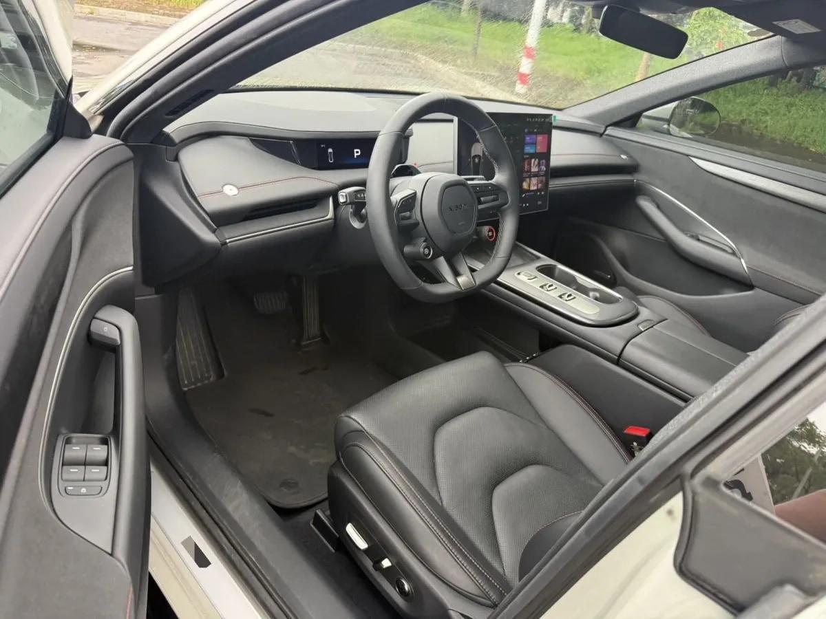 2024 Xiaomi SU7 BEV 73.6KWH 700km image 3