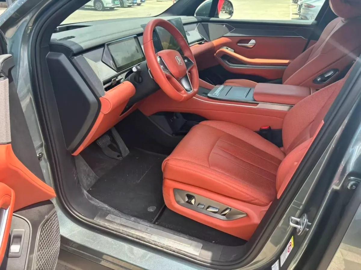2025 BYD Tang L 1.5T 156HP L4 E-CVT PHEV 35.6KWH 175km image 3