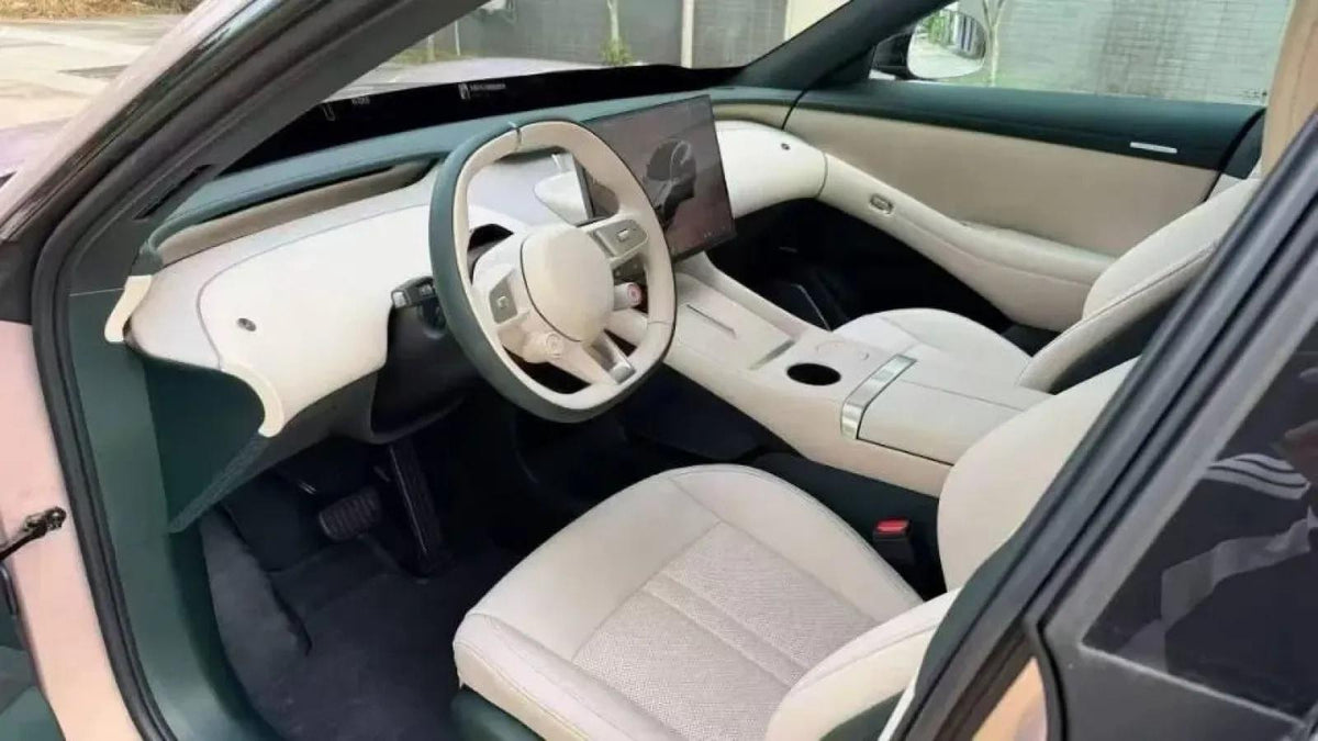 2025 Xiaomi YU7 BEV 96.3KWH 835km image 3