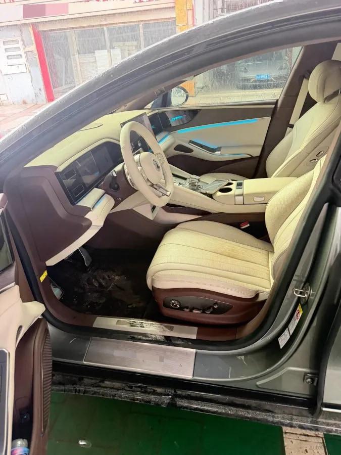 2024 Denza DenzaZ9GT 2.0T 207HP L4 E-CVT PHEV 38.5KWH 201km image 3