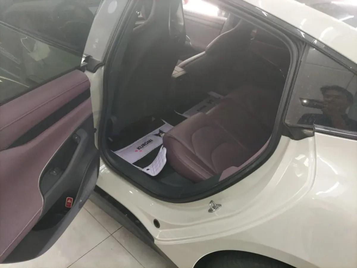 2024 Xiaomi SU7 BEV 73.6KWH 700km image 3
