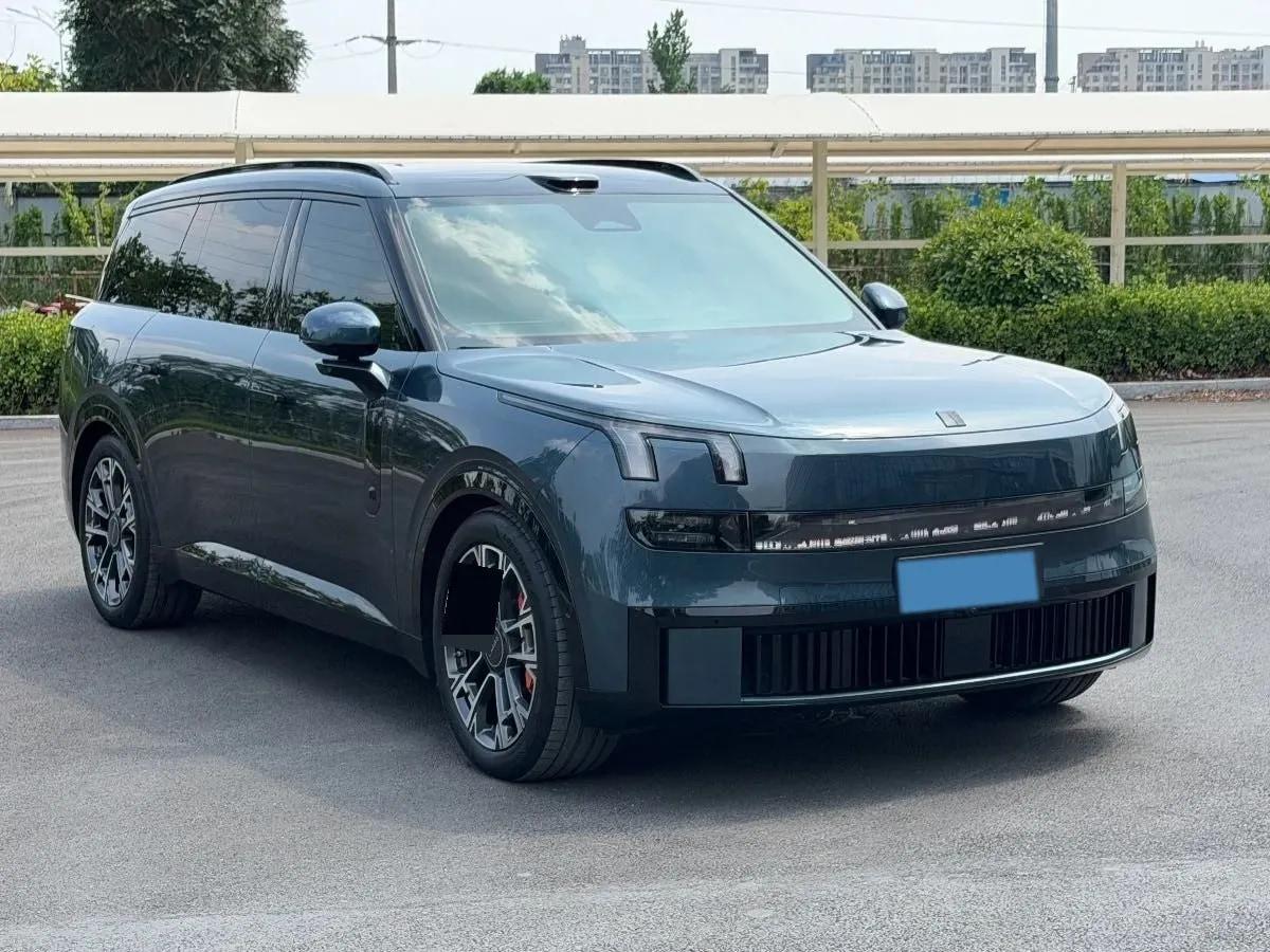 2025 LYNK&CO 900 2.0T 254HP L4 3DHT PHEV image 3