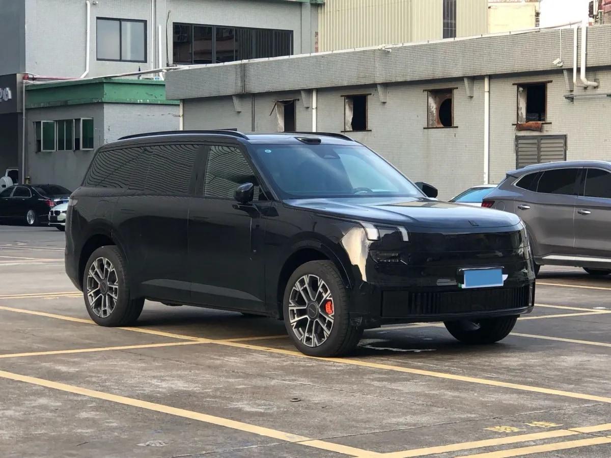 2025 LYNK&CO 900 2.0T 254HP L4 3DHT PHEV 52.38KWH 280km image 3