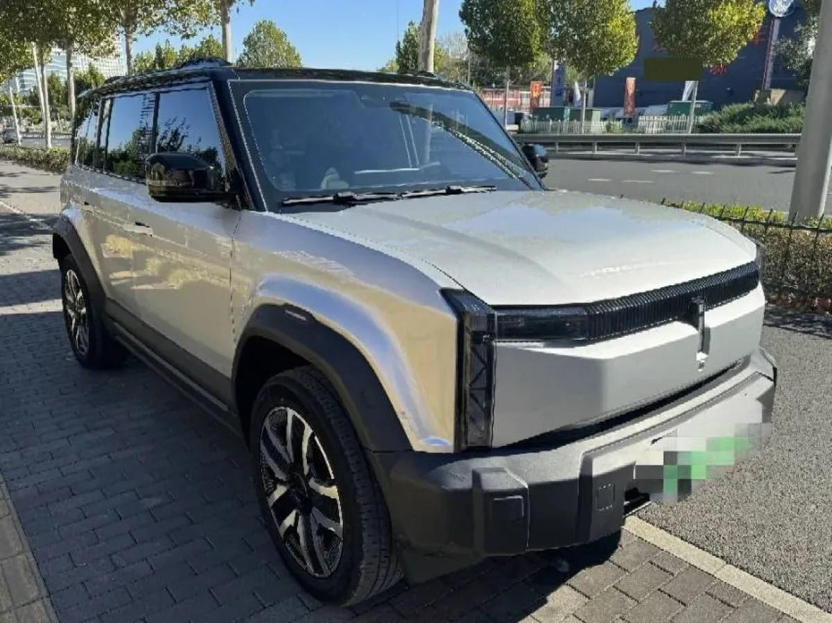 2024 iCAR iCAR 03 BEV 65.69KWH 472km image 3