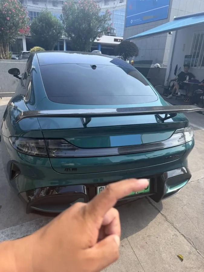 2025 Xiaomi SU7 Ultra BEV 93.7KWH 630km image 3