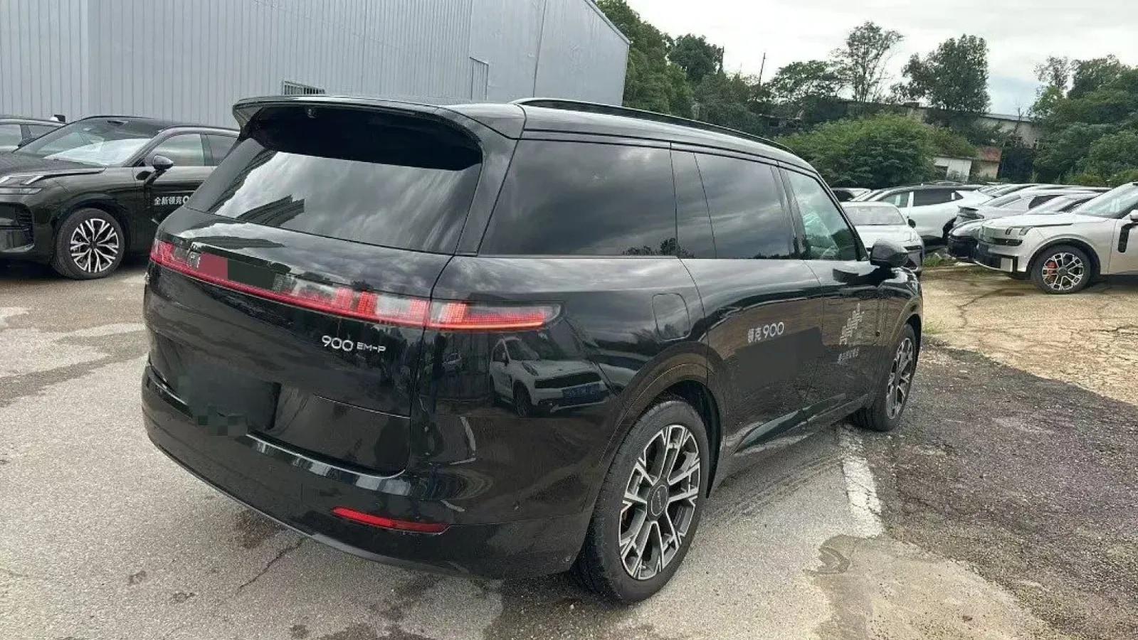 2025 LYNK&CO 900 2.0T 254HP L4 3DHT PHEV 52.38KWH 280km image 3