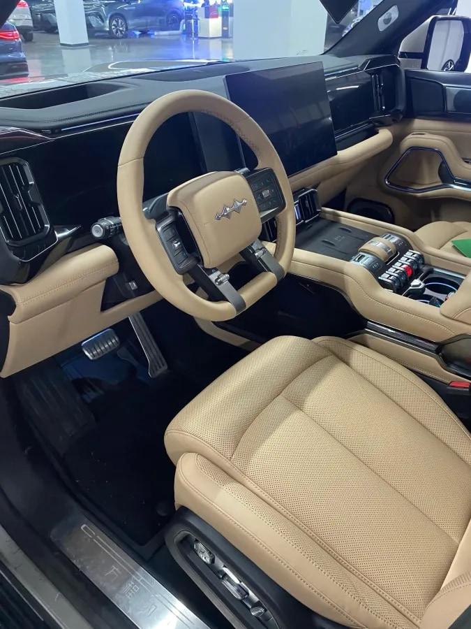 2025 FangChengBao Bao 8 2.0T 245HP L4 E-CVT PHEV 36.8KWH image 3