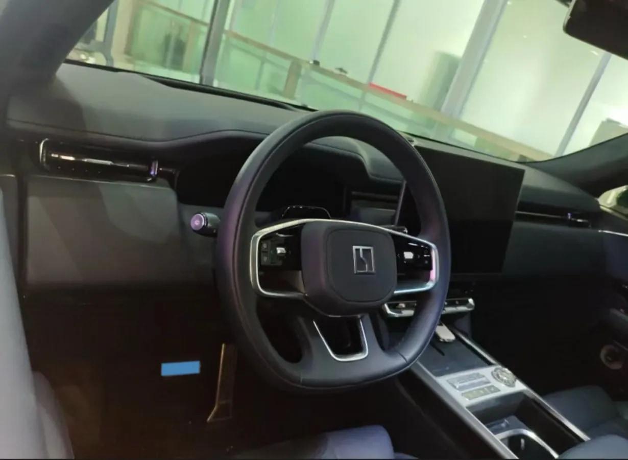 2025 Zeekr 9X 2.0T 279HP L4 1DHT PHEV 55KWH 300km image 3