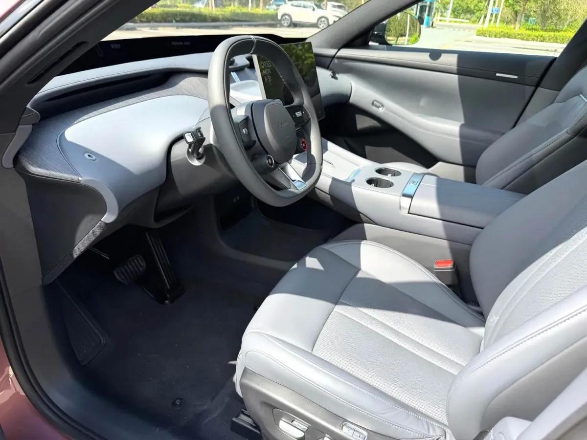 2025 Xiaomi YU7 BEV 96.3KWH 835km image 3