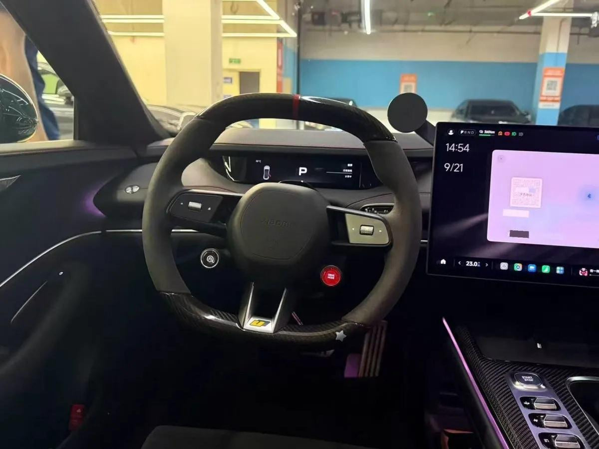 2025 Xiaomi SU7 Ultra BEV 93.7KWH 630km image 3