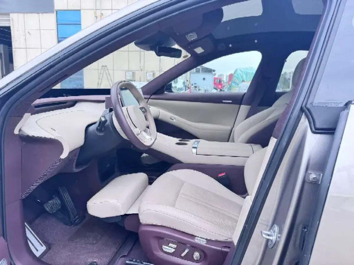 2025 Xiaomi YU7 BEV 96.3KWH 835km image 3