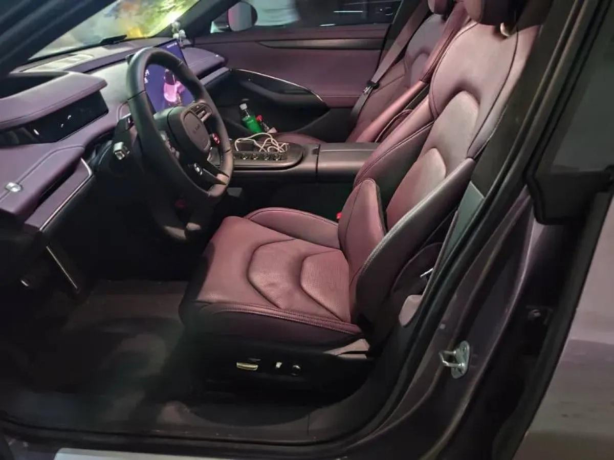 2024 Xiaomi SU7 BEV 101KWH 800km image 3