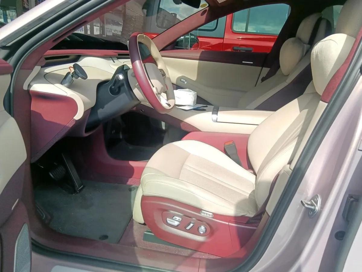 2025 Xiaomi YU7 BEV 101.7KWH 760km image 3