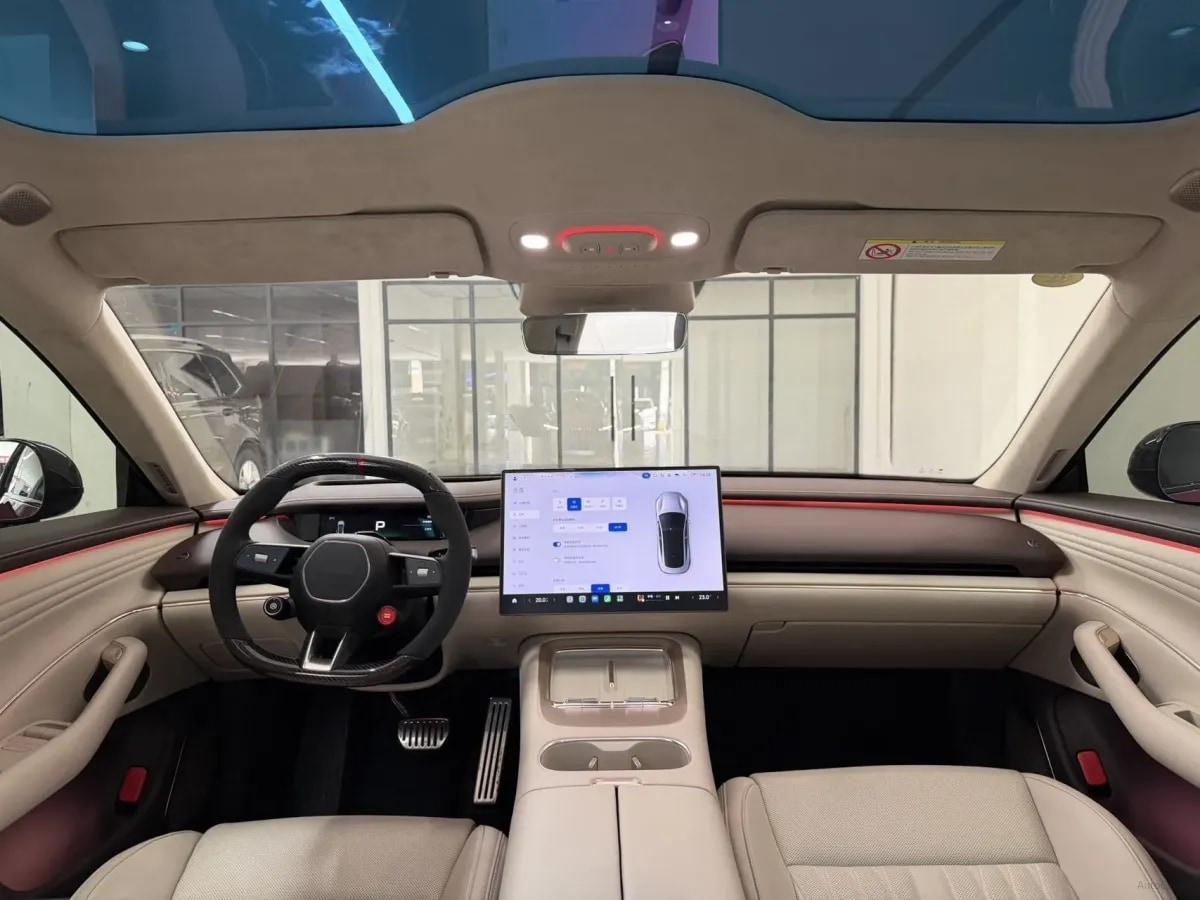 2026 Xiaomi SU7 BEV image 3