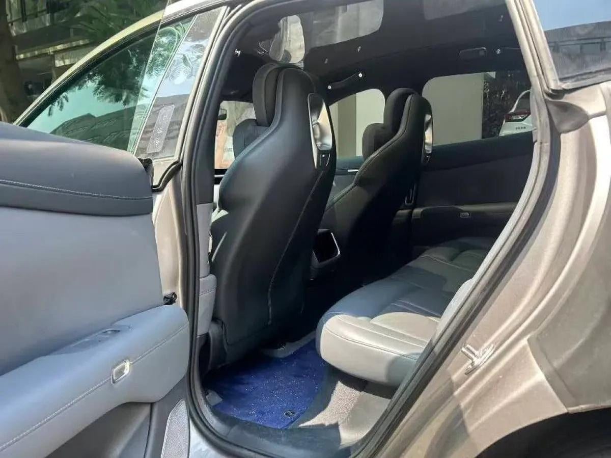 2025 Xiaomi YU7 BEV 96.3KWH 835km image 3