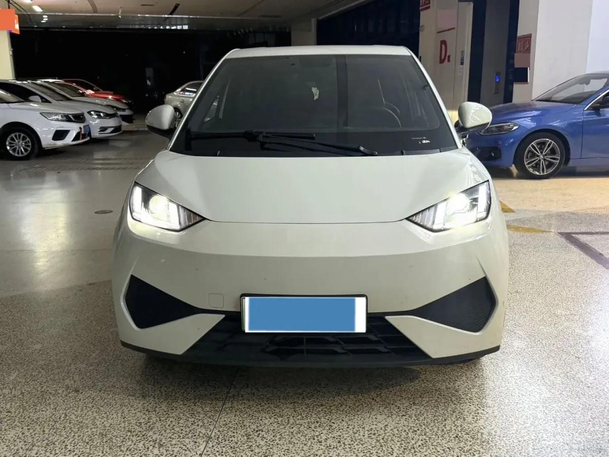 2025 BYD Seagull BEV 30.08KWH 305km image 3