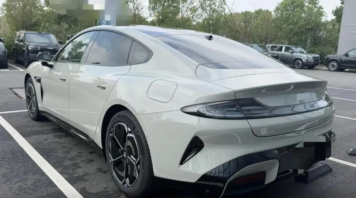 2026 Xiaomi SU7 BEV 73KWH 720km image 3