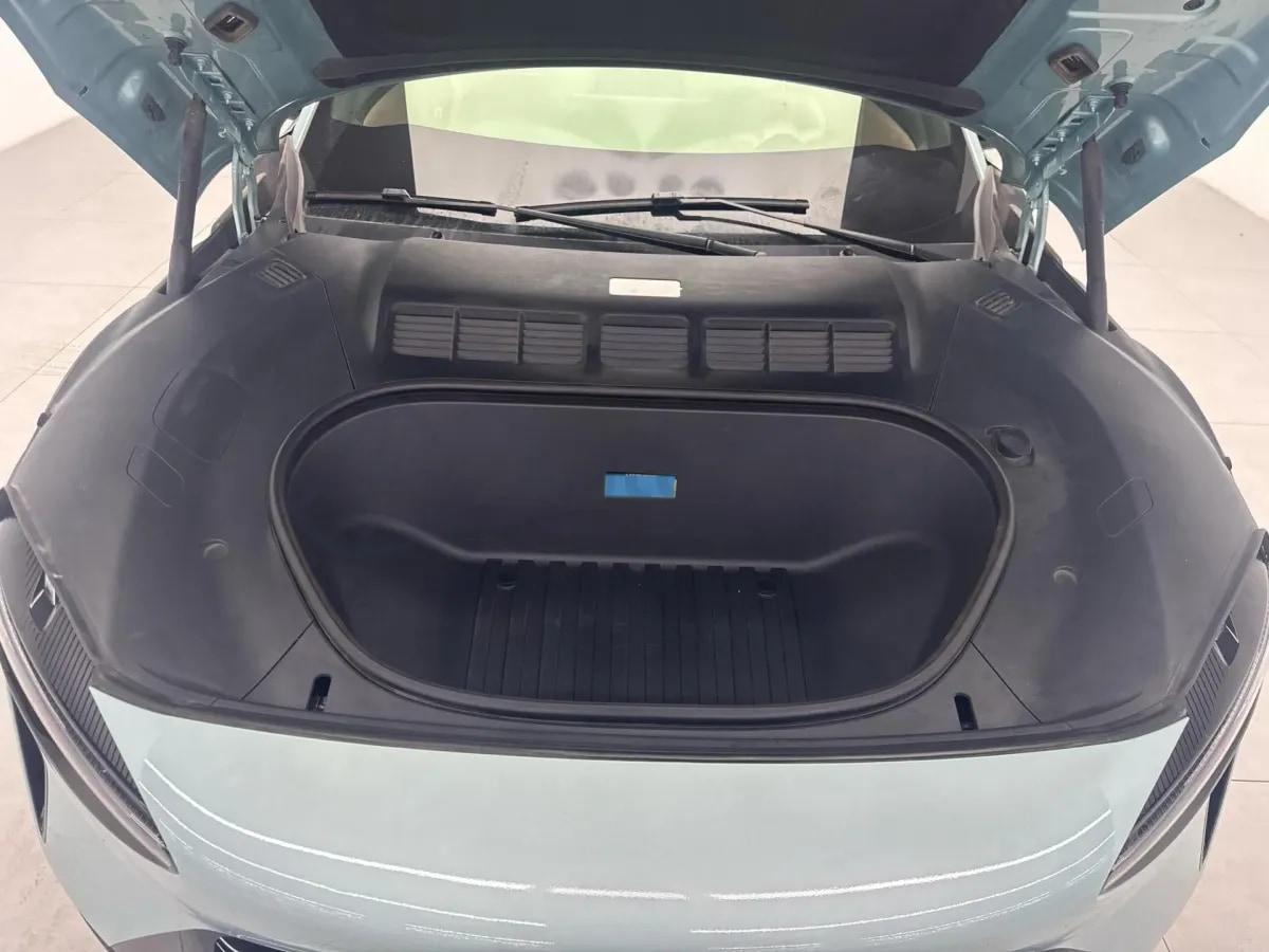 2025 Xiaomi YU7 BEV 101.7KWH 760km image 3