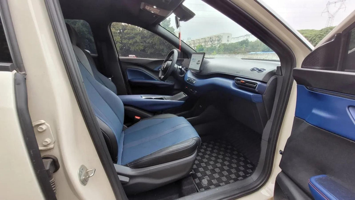2025 BYD Seagull BEV 30.08KWH 305km image 3