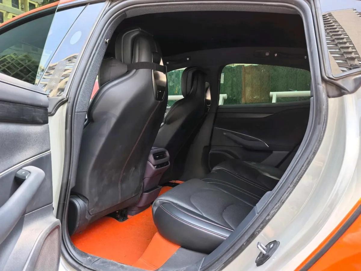 2024 Xiaomi SU7 BEV 73.6KWH image 3