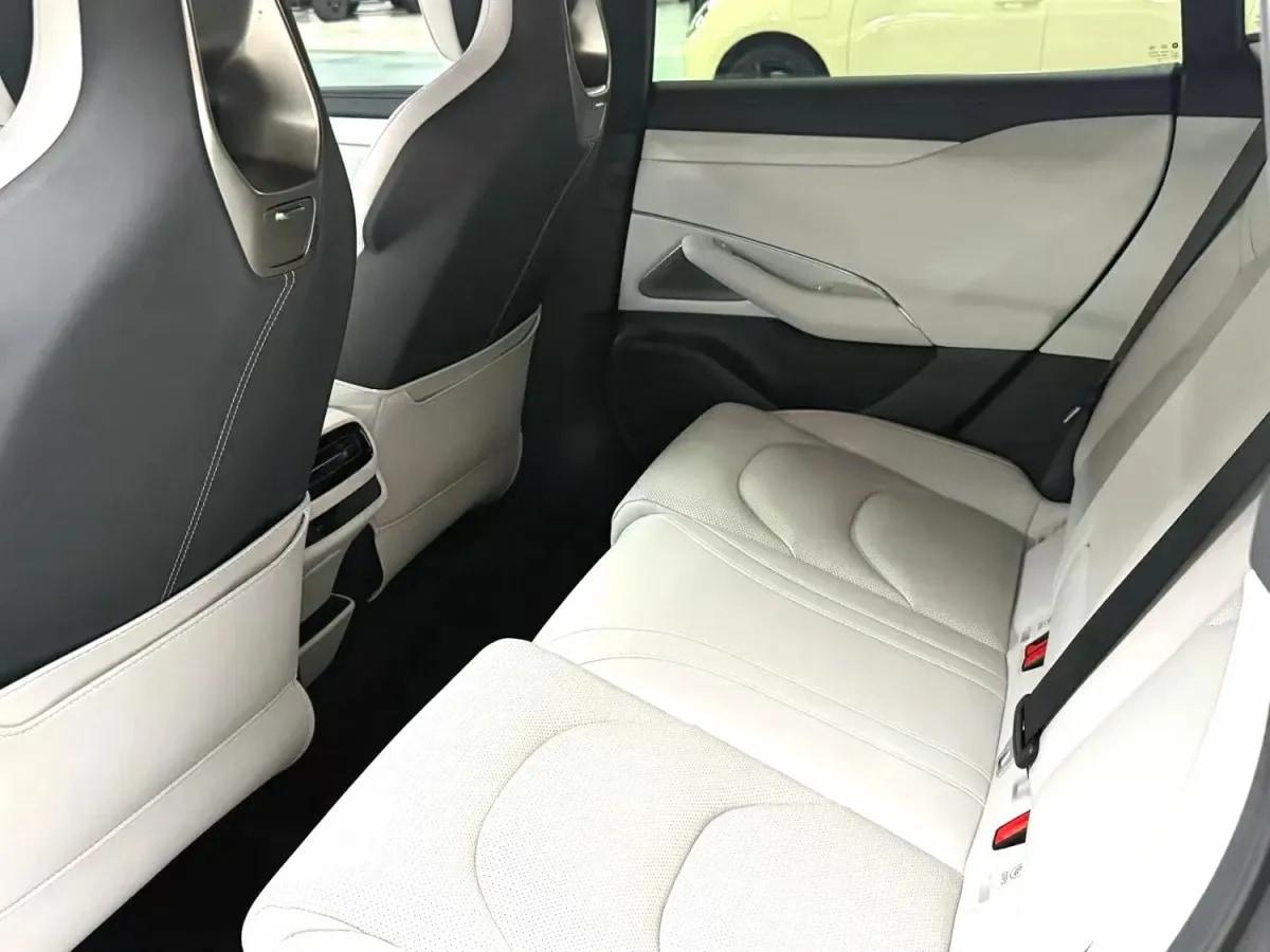 2024 Xiaomi SU7 BEV 101KWH 800km image 3