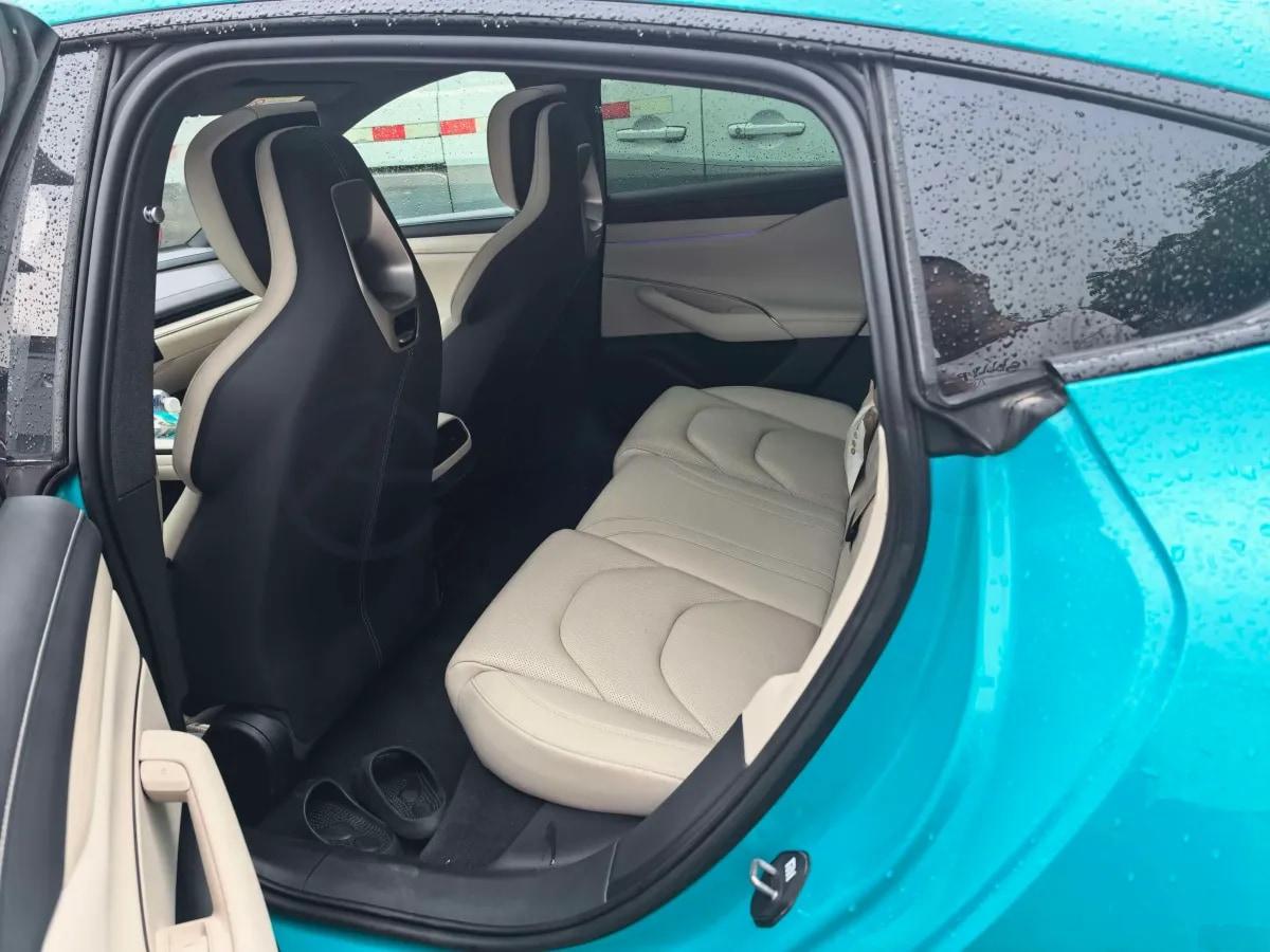 2024 Xiaomi SU7 BEV 73.6KWH 700km image 3