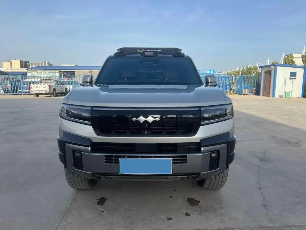 2025 Fang Cheng Bao Bao 8 2.0T 245HP L4 E-CVT PHEV 36.8KWH image 3
