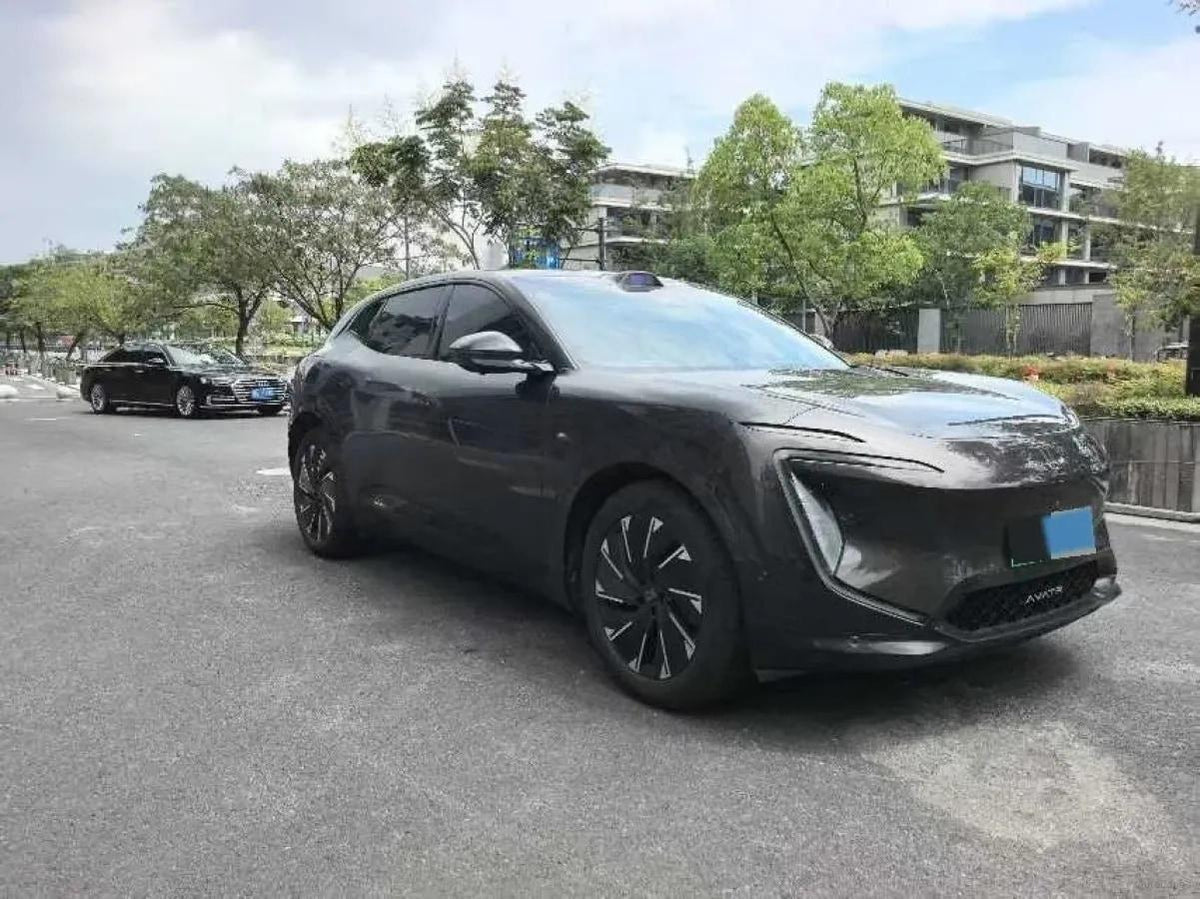 2024 Avatr 07 1.5T 156HP L4 REEV 39.05KWH 230km image 3