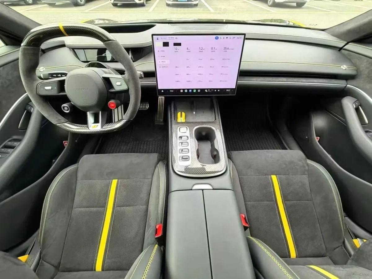 2025 Xiaomi SU7 Ultra BEV 93.7KWH 630km image 3