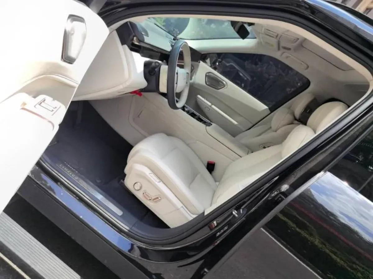 2025 LYNK&CO 900 2.0T 254HP L4 3DHT PHEV 52.38KWH 280km image 3
