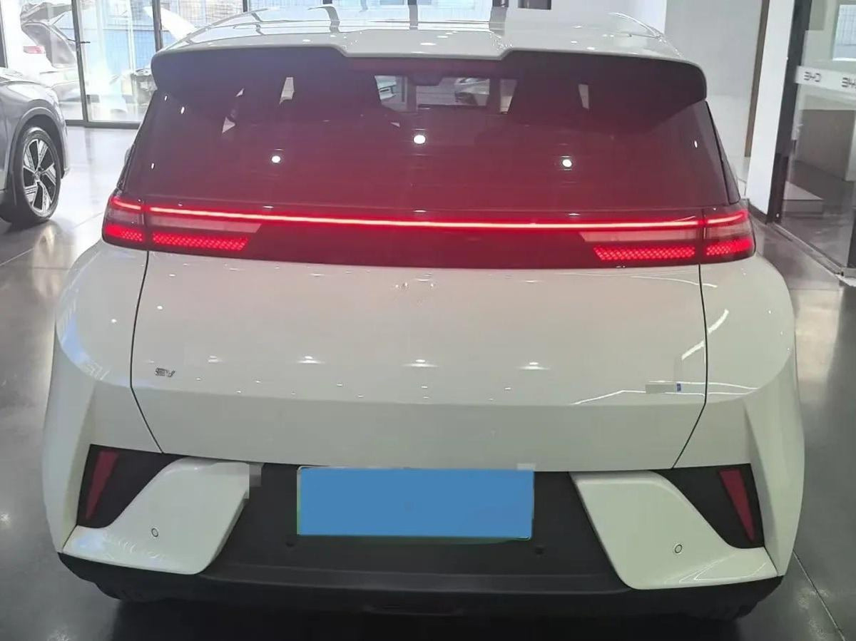 2025 BYD Seagull BEV 30.08KWH 305km image 3