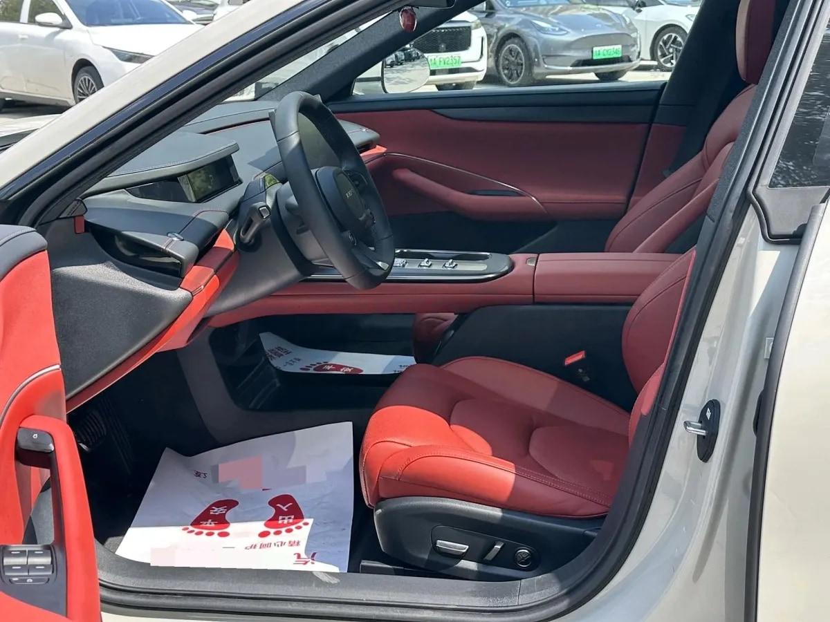 2024 Xiaomi SU7 BEV 73.6KWH image 3